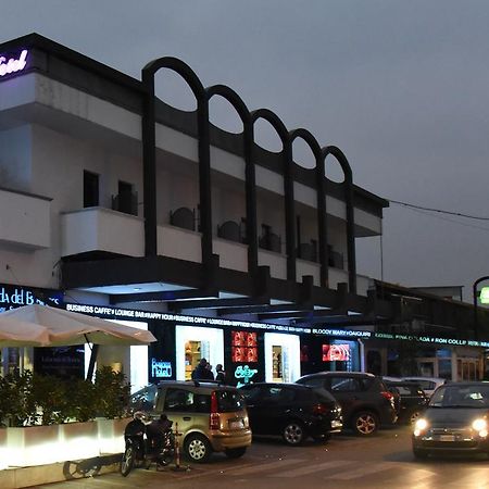 Business Hotel Casoria Esterno foto