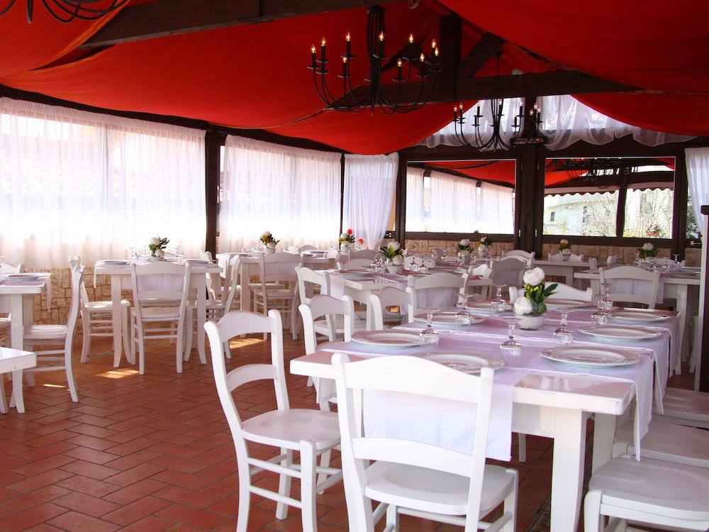 Business Hotel Casoria Esterno foto