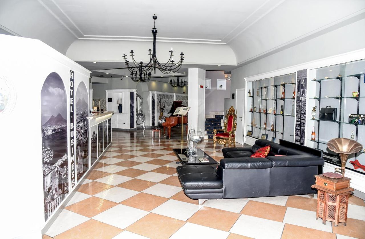 Business Hotel Casoria Esterno foto