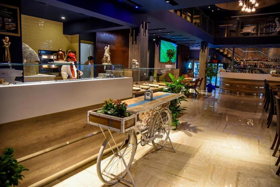 Business Hotel Casoria Esterno foto