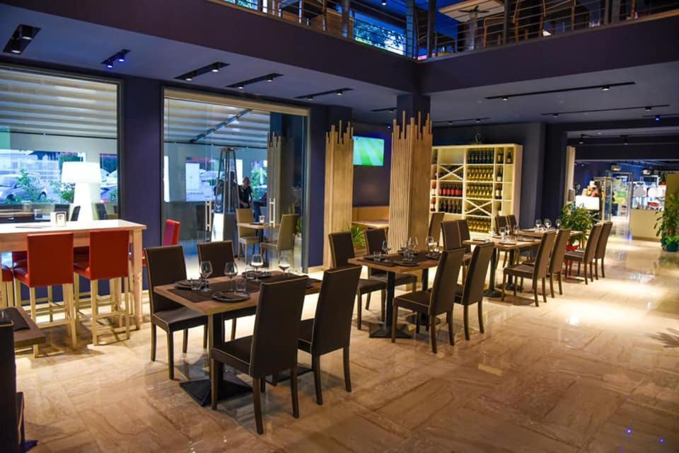 Business Hotel Casoria Esterno foto